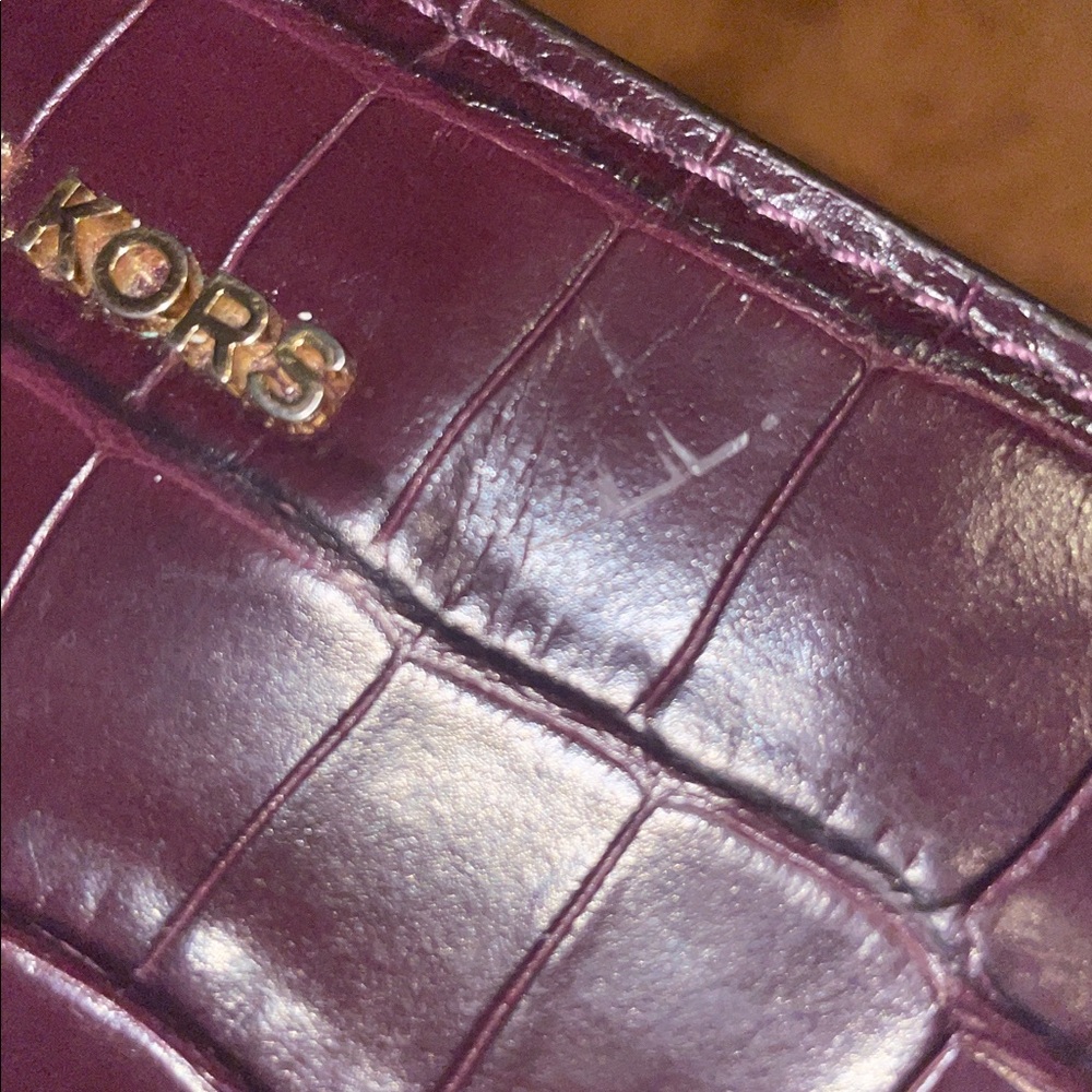 Michael Kors Croc Embossed Leather Crossbody - Picture 3 of 14